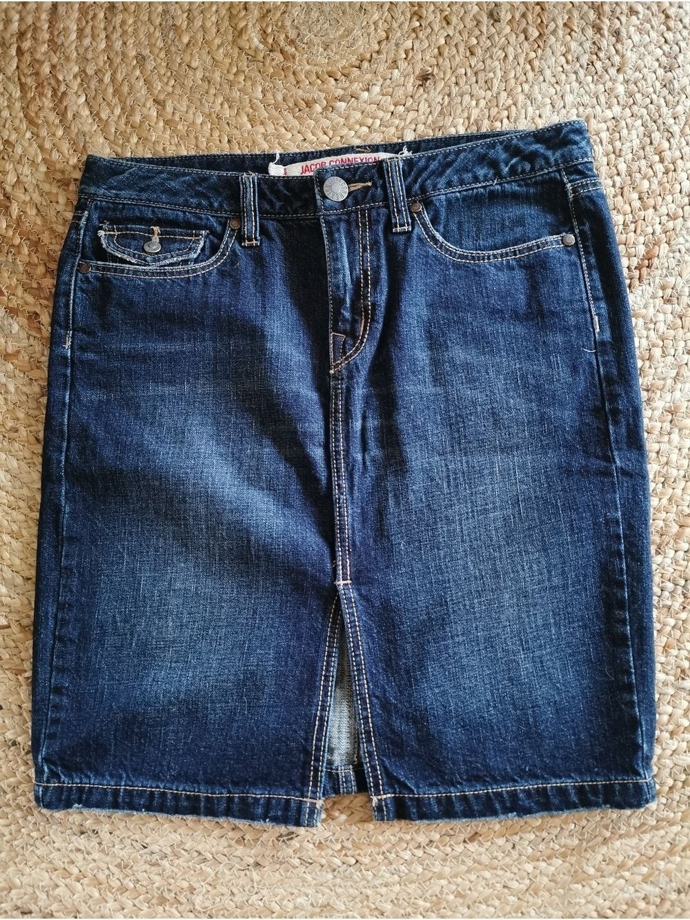 Womens Vintage Jacob Connection Dark Denim Jean Skirt with Front Slit. Size 7/8